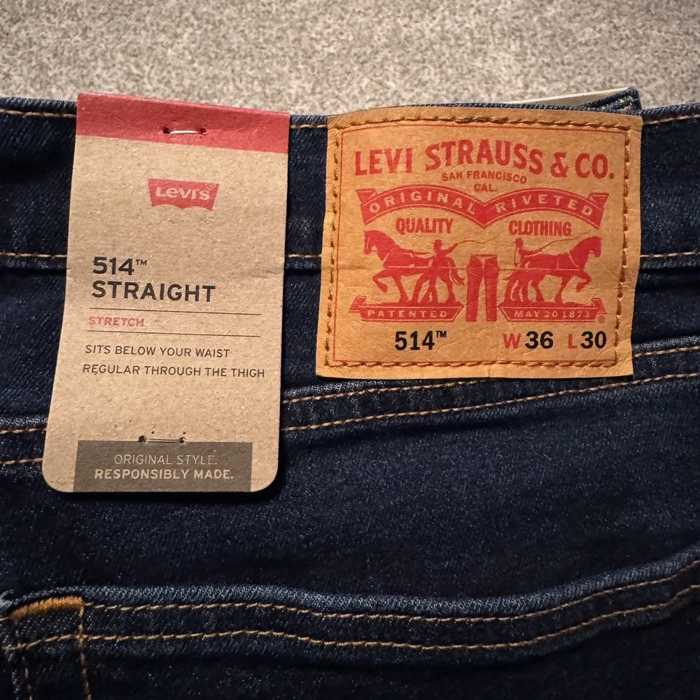 Levi's 514 Straight Men's 36x30 Stretch Dark Wash Jeans Brand‎ New